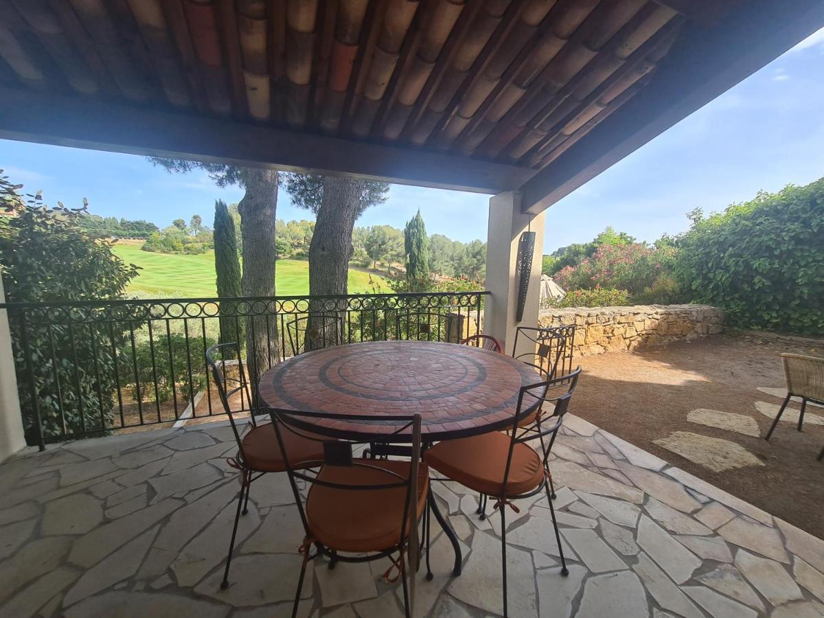 Superbe Villa-Domaine Avec Golf Piscine Et Tennis سا سيرْ سور مير المظهر الخارجي الصورة