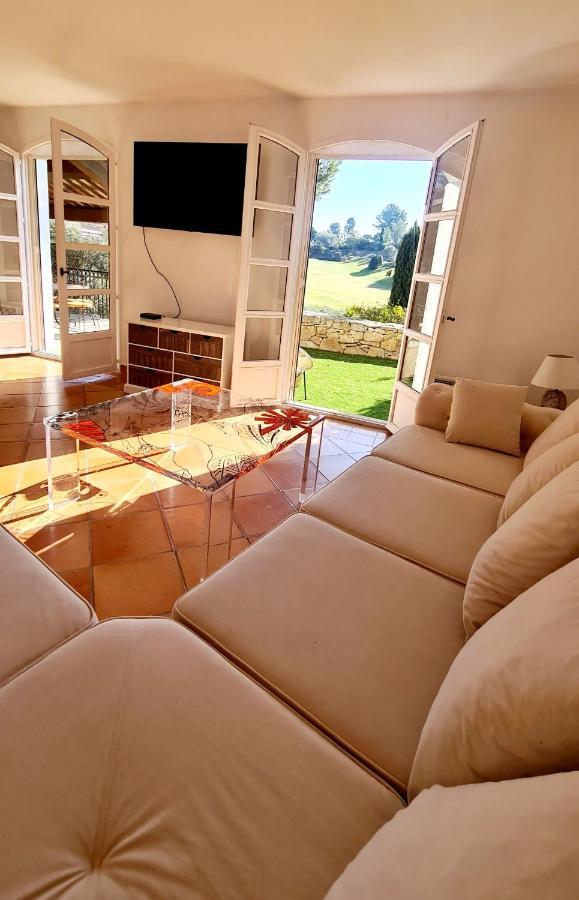 Superbe Villa-Domaine Avec Golf Piscine Et Tennis سا سيرْ سور مير المظهر الخارجي الصورة