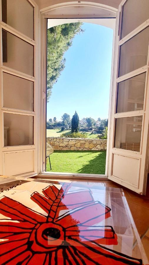 Superbe Villa-Domaine Avec Golf Piscine Et Tennis سا سيرْ سور مير المظهر الخارجي الصورة